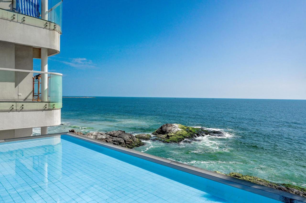 Rockholm At The Light House Beach كوفالام المظهر الخارجي الصورة